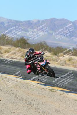 media/Jan-13-2025-Ducati Revs (Mon) [[8d64cb47d9]]/3-B Group/Session 3 (Turn 7 Inside)/